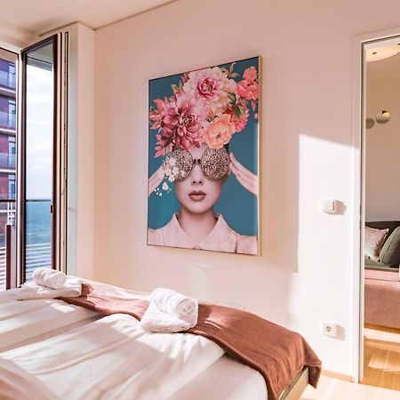 Triiiple Tower Dream Apartments With Rooftop-Summer-Pool Βιέννη Εξωτερικό φωτογραφία
